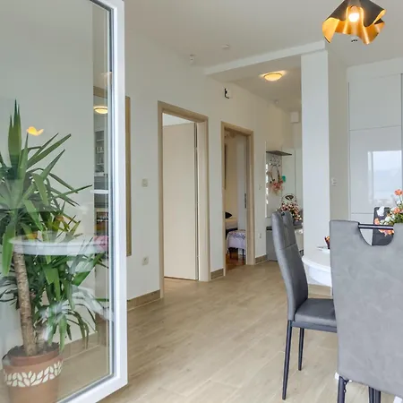 Arijana - Lavanda Apartment Slatine