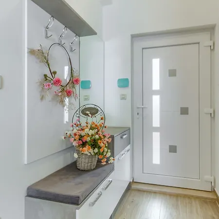 Arijana - Lavanda Apartament