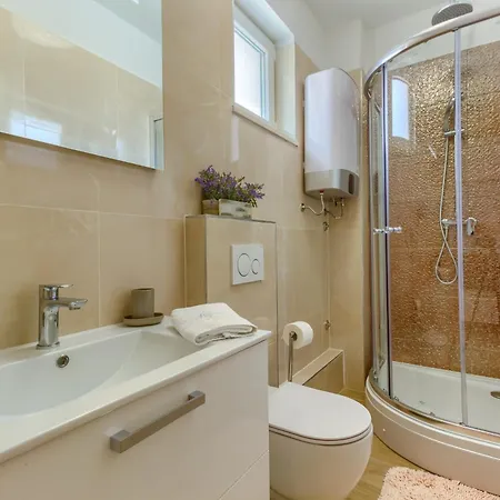 Apartament Arijana - Lavanda Slatine